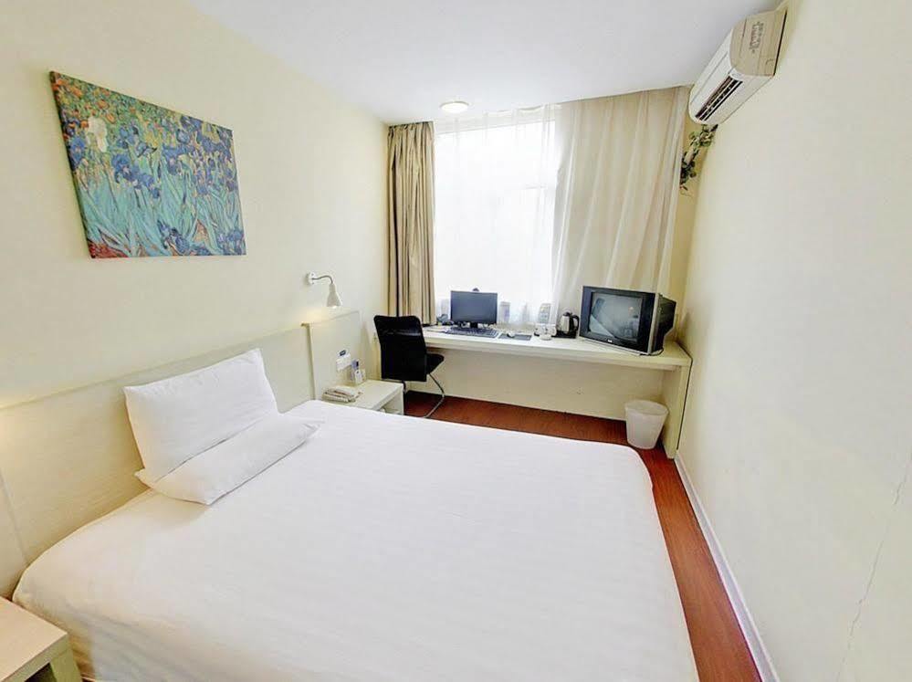 Hanting Hotel Shanghai Hongkou Football Stadium Екстер'єр фото