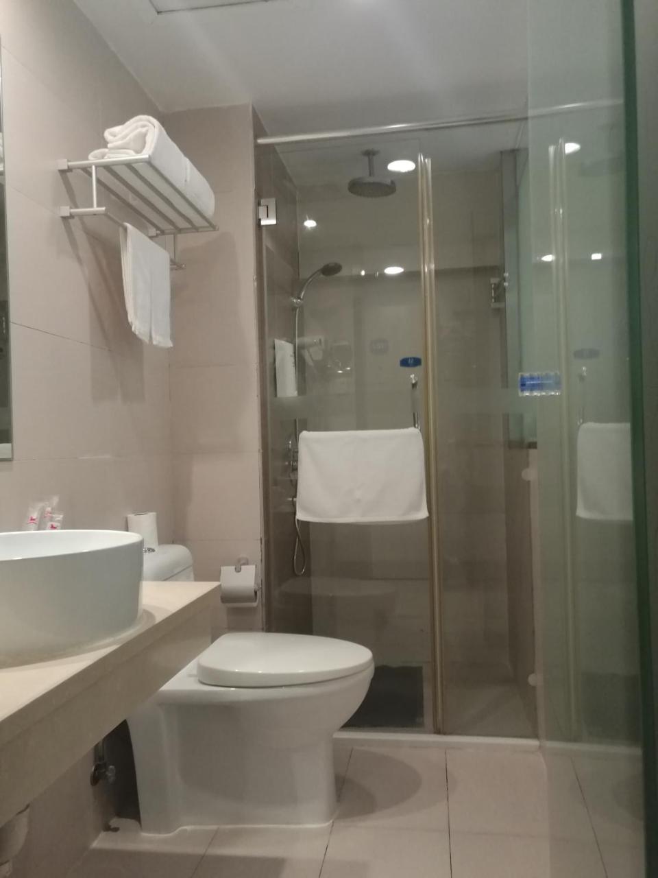 Hanting Hotel Shanghai Hongkou Football Stadium Екстер'єр фото
